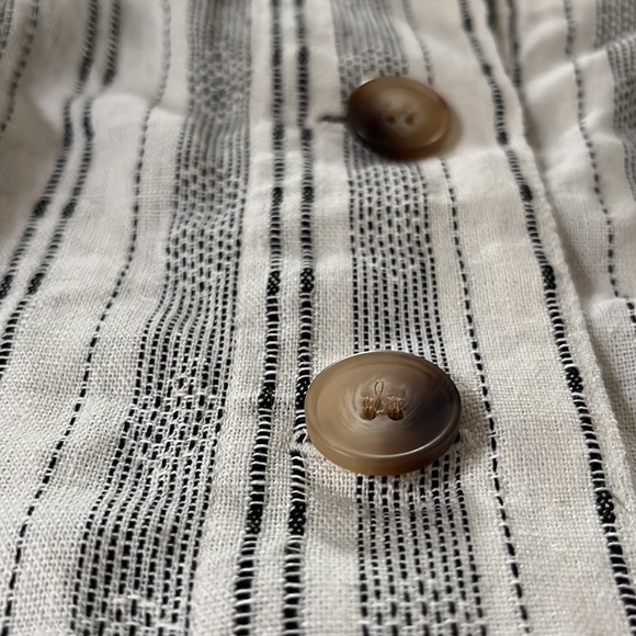 Topshop High-Waisted Paperbag Skirt - Picture 4 of 6